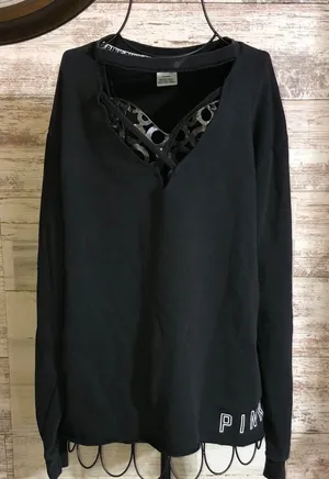 Pink Victoria's Secret sweatshirt crew neck top size medium black and white​ thumbnail 1