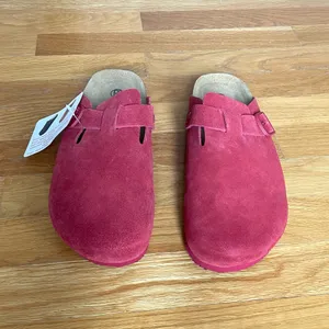 Brelzo Calvior Classic Leather Clogs – Red Suede Slip-On Sandals | EU 42 | New with Tags thumbnail 5
