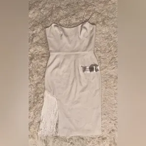NWOT Dress the Population Rory fringe MIDI white Dress sz L thumbnail 3
