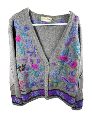 VTG L.L. Bean Womens M 100% Wool Cardigan Sweater Embroidered Elbow Patches 80's thumbnail 1