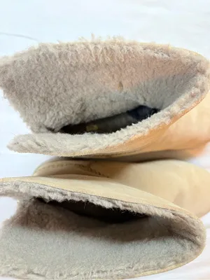FitFlop Mukluk Shorty III Suede Shearling Boots Desert Taupe Size 9 thumbnail 7