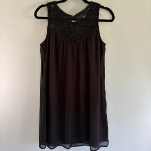 As You Wish Black Lace Chiffon Mini Dress Bohemian Parisian Dress Pompom Medium‎ thumbnail 3