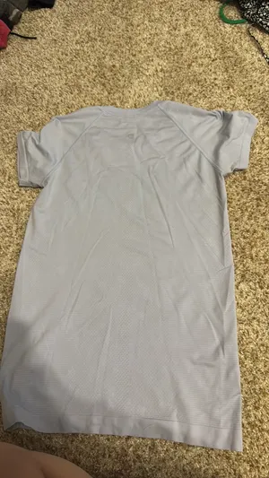 Size 10 lululemon swiftly tech  thumbnail 2