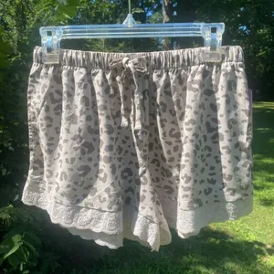 🤎 NWT Zoe + Liv XS (Medium) Leopard Cheetah Print Sleep Shorts 🤎 thumbnail 11