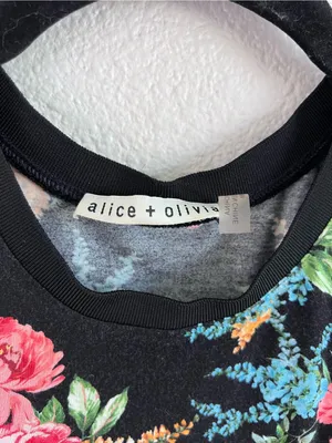 Alice + Olivia Women's Melva Black Floral Print Racerback Crop Tank Top Stretch thumbnail 3