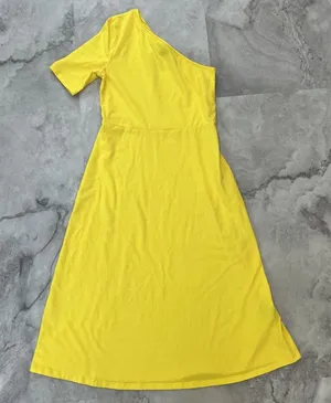 Who What Wear Yellow One Shoulder Midi Dress Asymmetrical Short‎ Sleeve XS thumbnail 1