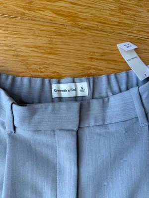 Abercrombie Ultra High Rise Tailored Pleated Shorts Gray NWT S thumbnail 4