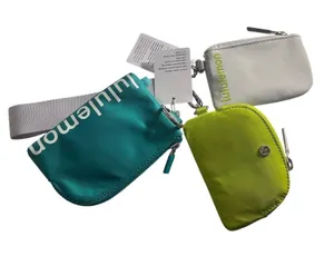 Lululemon Dual Pouch Wristlet & Clippable Card Pouch OS Green Teal NEW NWT thumbnail 1