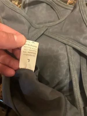 Lululemon Energy sports Bra grey camo patten- size large thumbnail 4