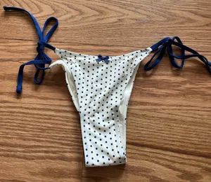 Frankie’s bikinis bottom thumbnail 1
