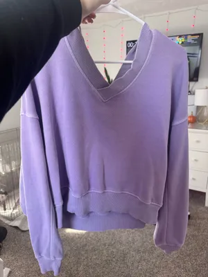 arie size m cropped sweater thumbnail 1