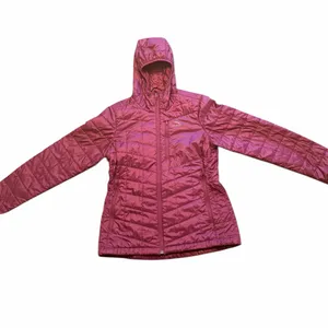 L.L. Bean Women’s Primaloft Packaway hooded jacket XS Peitte Raspberry Pink thumbnail 8