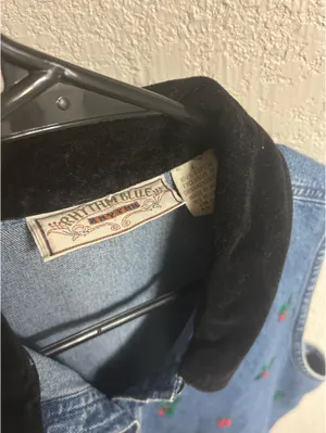 VTG Rhythm Blue Christmas Vest thumbnail 5