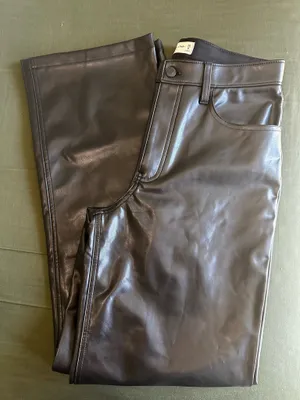 Abercrombie & Fitch Womens High Rise Loose Straight Faux Leather Pants 6L thumbnail 1