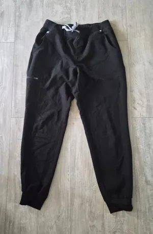 Figs Black Jogger Sweatpants - Casual Comfort Work Bottoms thumbnail 1