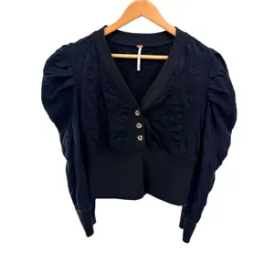 Free People Black Gemma Textured Henley Ruched Romantic Shoulder Blouse S Puff thumbnail 2