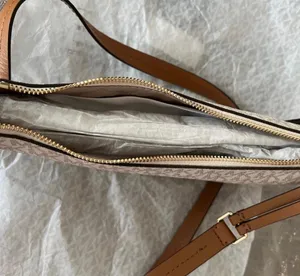 Michael Kors Crossbody Bag thumbnail 2
