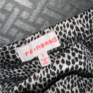 Re:named leopard skirt thumbnail 2