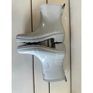Hunter Refined Low Heel Biker Gloss Duo Waterproof Rain Boots 8 thumbnail 6