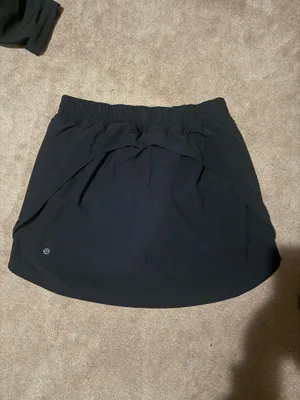 Lululemon skirt Black Size 10 thumbnail 2