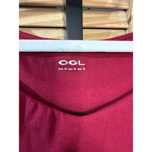 OGL Effortless Boatneck Batwing Sleeve Side Ruched Top Women's Size M Red NEW thumbnail 9
