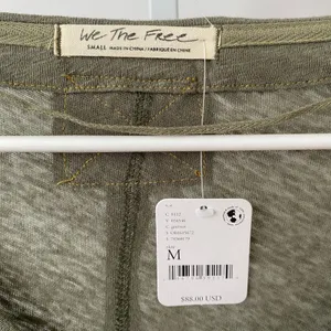 We The Free M‎ Green Henley Linen Slub Raw Hem Boho Slouchy Lagenlook NWT thumbnail 5