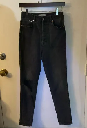 Free People We The Free High Rise Distressed Black Jeans 28 Casual Bikercore thumbnail 1