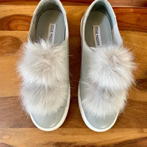 Steve Madden Faux Fur Pom Pom Shoes thumbnail 5