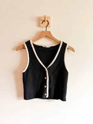 Abercrombie & Fitch Button Down Sweater Vest Size XS thumbnail 2