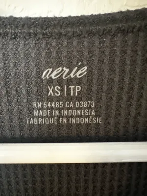 Aerie cropped wrap sweater charcoal thumbnail 3