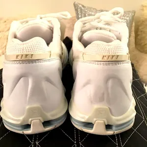 Rare Vintage Nike Glamour Shox Tennis Sneakers! SW DESIGNED FOR SERENA WILLIAMS! thumbnail 3