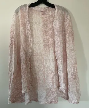 Victoria's Secret Kimono Shawl Womens Small One Size Pink Geometric Print thumbnail 1
