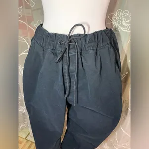 Old Navy Black Modern Jogger Pants thumbnail 2
