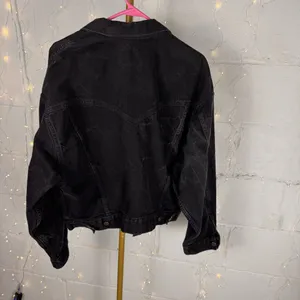 vintage 90s levi’s 77598-0260 black denim trucker jacket men’s M boxy thumbnail 3