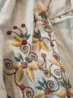 Max Studio Ecru Embroidered Peasant Blouse 3/4 sleeve Size Large Boho thumbnail 6