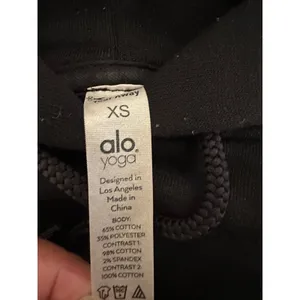 Alo Yoga Bae Cropped Hoodie Black Size XS thumbnail 5