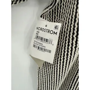 BP Shirt Women XXS NWT Black White Stripe Crew T-Shirt Tee‎ Minimal Oversized thumbnail 6