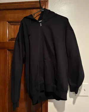 Missguided Black Zip Up Hoodie thumbnail 1