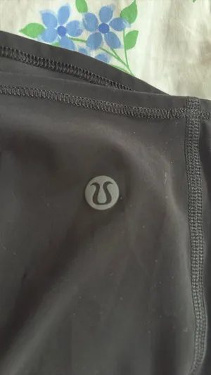 Lululemon Flowy Tank Top thumbnail 4