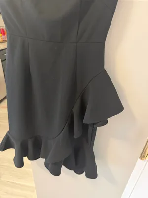 $99 NWT Selfie Leslie X Angel BIBA Black Ruffle Hem Dress – Size XS thumbnail 3
