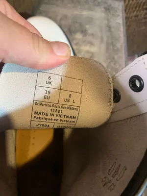 Dr. Martens White Leather Boots Size 6 thumbnail 7