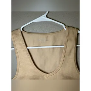 Aerie Offline Recharge Least Support Neutral Ribbed Sports Bra Womens Size Small thumbnail 3