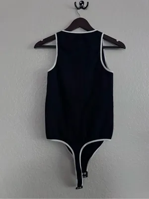 Guess • Bodysuit • Medium • Black White • Sleeveless thumbnail 7