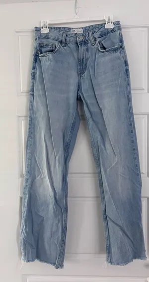 ZARA Mid-Rise Straight Jeans thumbnail 1