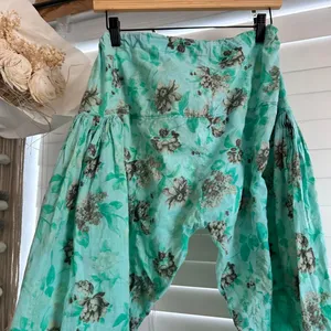 Mint Green Floral Harem Pants Boho Fairycore Artsy Coastal Relaxed Fit M thumbnail 5