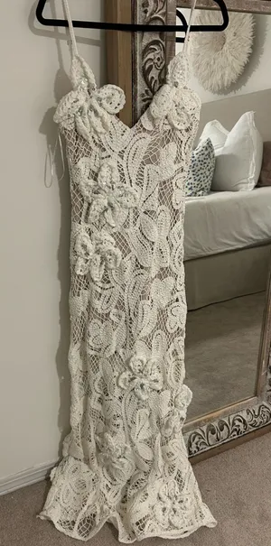 Elliatt Kyra Crochet Gown XXS thumbnail 1