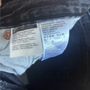 Levi's Black 501 high-rise straight-leg denim jeans thumbnail 10