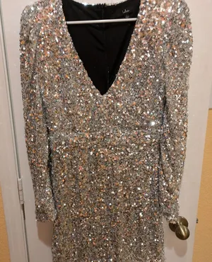 Lulu's Silver Sequin Bodycon Mini Dress L thumbnail 1