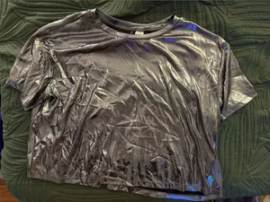 H&M Divided Metallic Short Sleeve Crop Top thumbnail 1