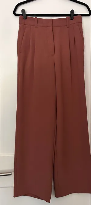 Aritzia Wilfred Effortless Pants dusty rose thumbnail 1